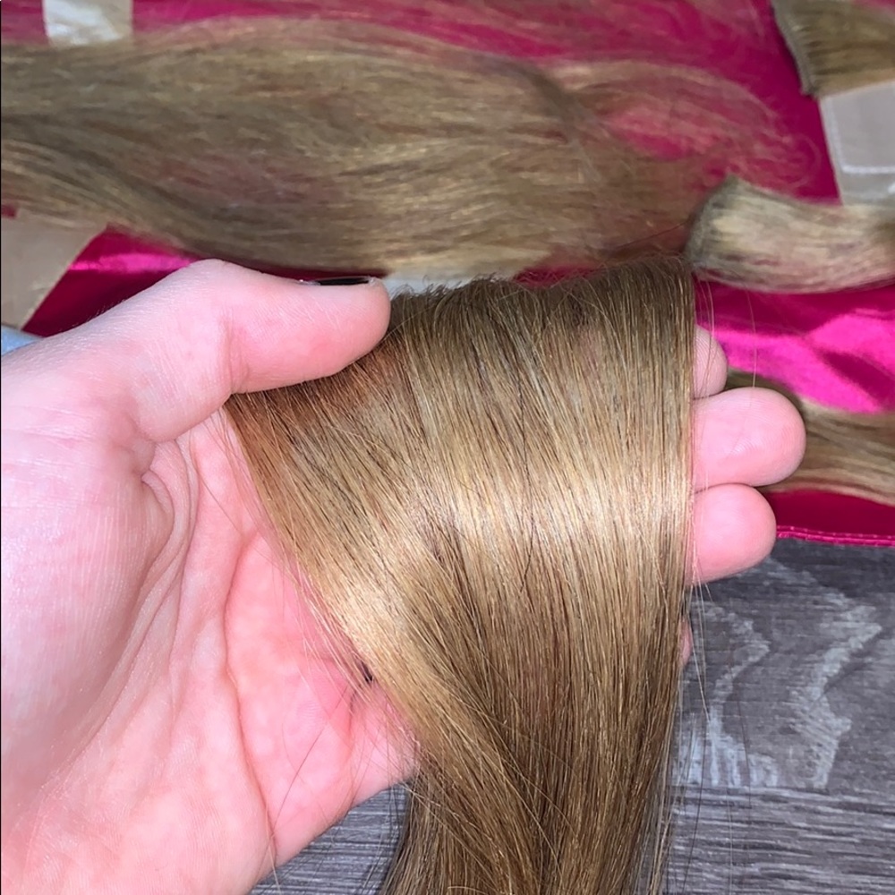 18 Inch 100% Human Hair Clip In Extensions!